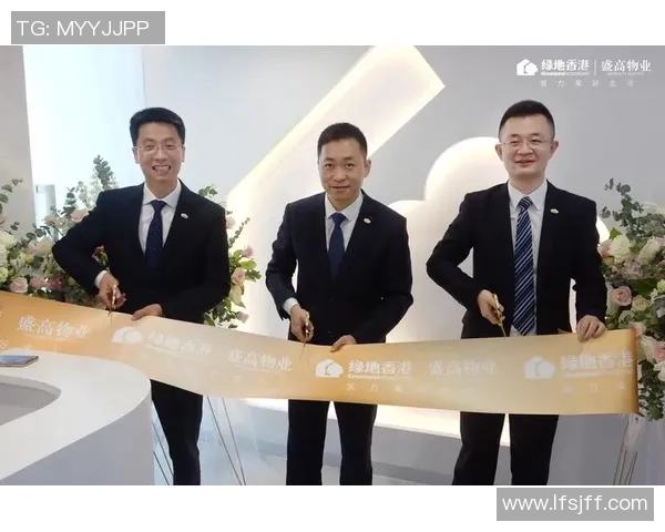 西安羽毛球队逆袭之路揭秘：从默默无闻到世界舞台的辉煌征程